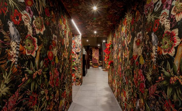 Showroom für Tapeten und Stoffe zur Innenausstattung und Innenarchitektur Instabilelab in Santa Maria di Sala Venedig